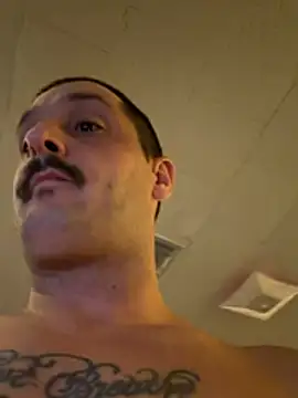 โชว์เว็บแคมของ PoundedCajunGuy93