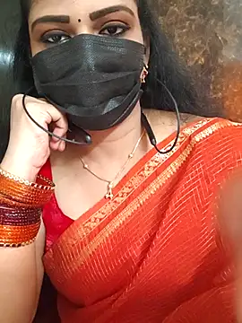 soundharya_tamil's Live XXX Chat