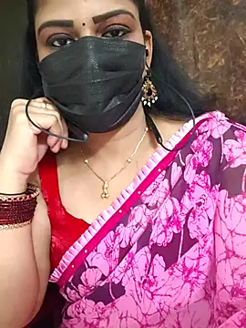 soundharya_tamil's Webcam Show