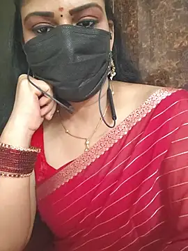 soundharya_tamil's Live XXX Chat