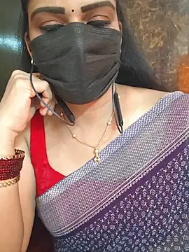 Živý XXX chat soundharya_tamil