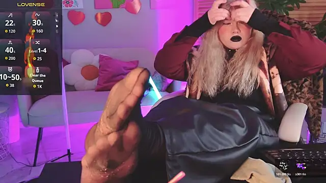 LilithNlsn Pertunjukan Webcam