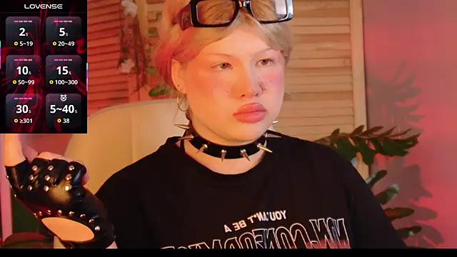LilithNlsn Chat XXX in diretta