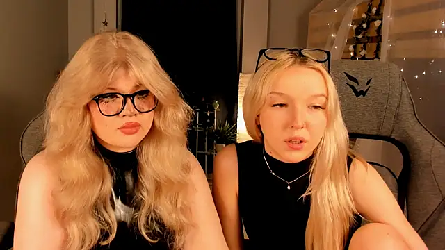 LilithNlsn Live XXX-Chat