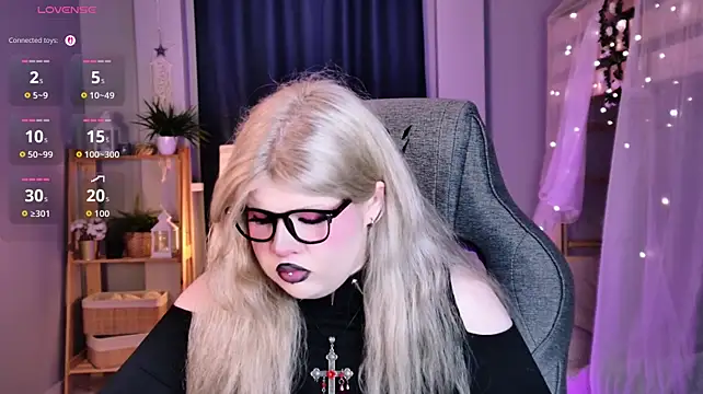 LilithNlsn Chat XXX in diretta