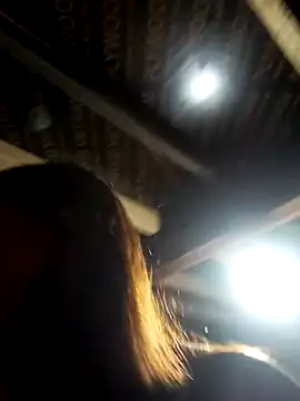 Phòng Chat Trực Tiếp Bialy0029