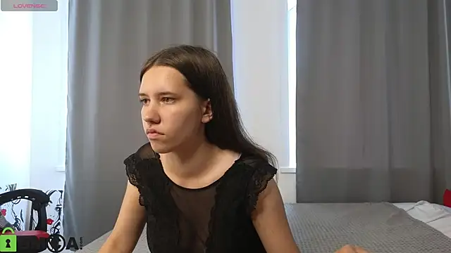 Molly_Miavka Adlı Modelin Canlı XXX Sohbeti