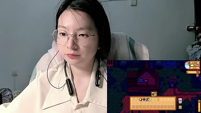 Eeya-36 Adlı Modelin Web Kamerası Şovu