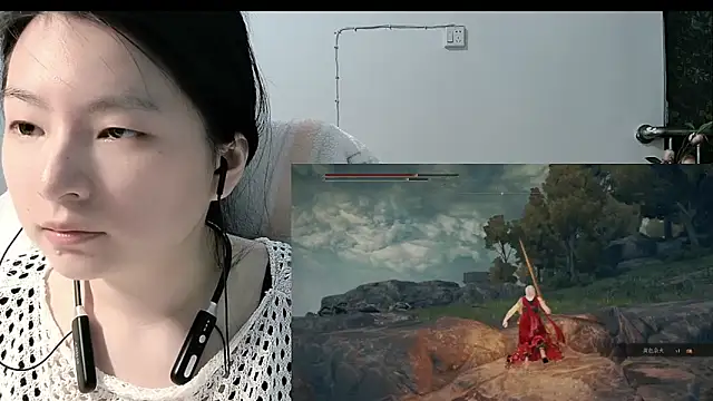 Eeya-36 Show in webcam