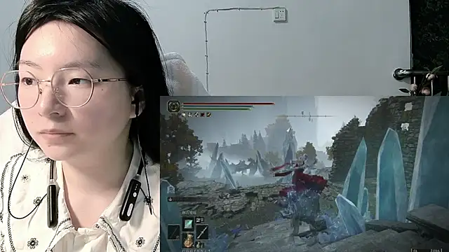 Eeya-36 Pertunjukan Webcam