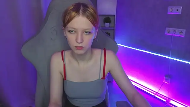 Emma_Dusk's Webcam Show