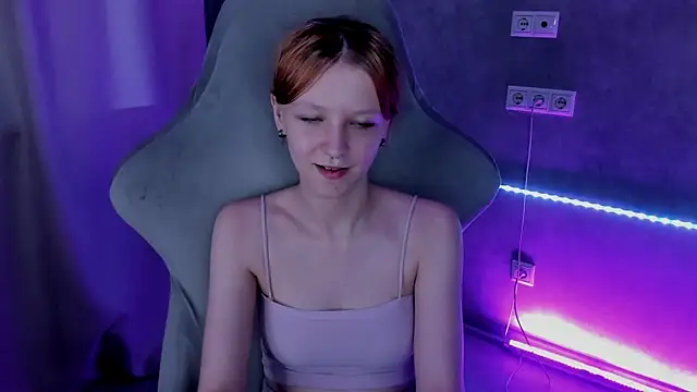Czat XXX na żywo – Emma_Dusk