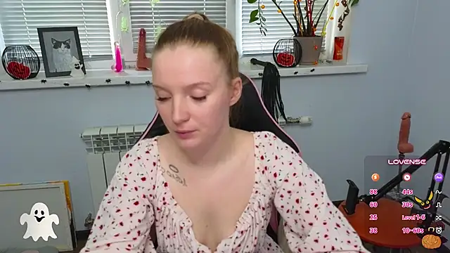 Mary_Blu Adlı Modelin Canlı XXX Sohbeti
