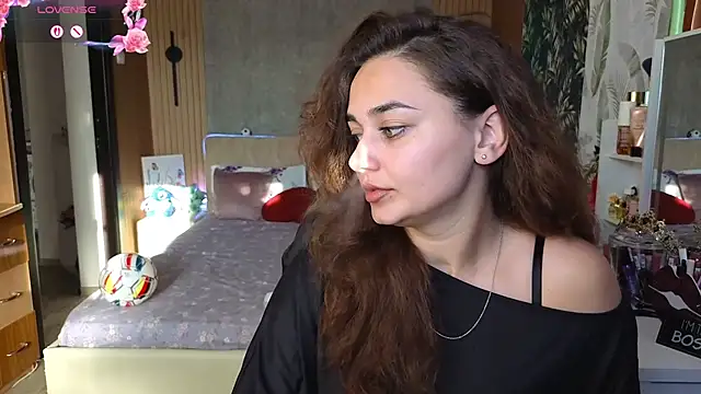 Show modela KatarinaHeaven na web-kameri