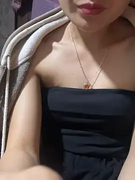 Mimi_pussyのライブXXXチャット