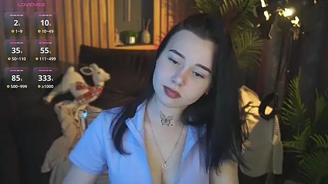 Show modela TorrySrar na web-kameri