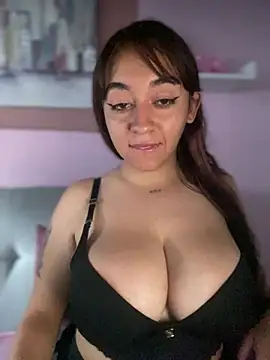 Im_Luuu – Live XXX-chat