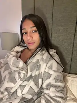cata_777's Live XXX Chat
