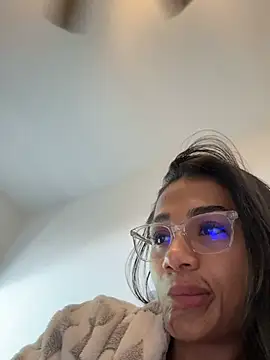 Chat XXX en directo de cata_777