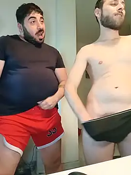 عرض كام bear_skinny