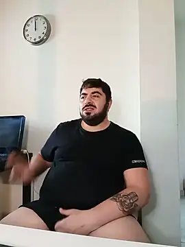 bear_skinny Webcam show