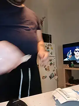 bear_skinny Show in webcam