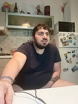 Pokazy przed kamerką – bear_skinny