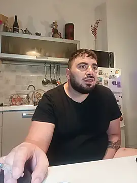 bear_skinny webcam show