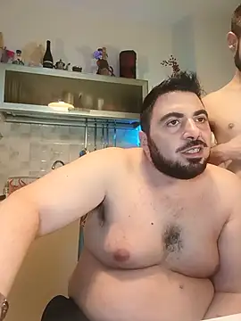 عرض كام bear_skinny