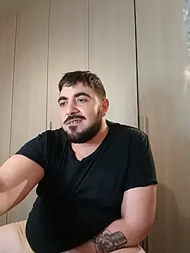 عرض كام bear_skinny
