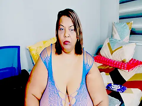 Sassy_Tassy's Live XXX Chat