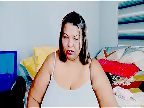 XXX chat uživo modela Sassy_Tassy