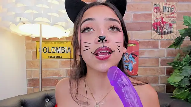 دردشة foxy_hannah الجنسية المباشرة