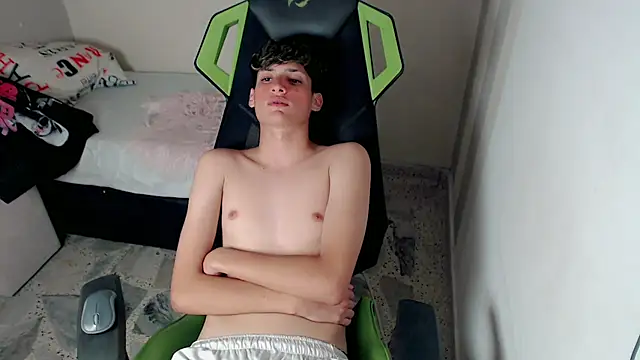 XXX chat uživo modela Pablito_junior