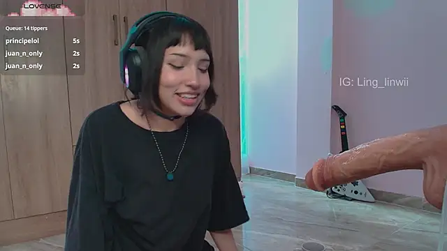 ling_meow Live XXX Chat