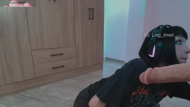 Czat XXX na żywo – ling_meow