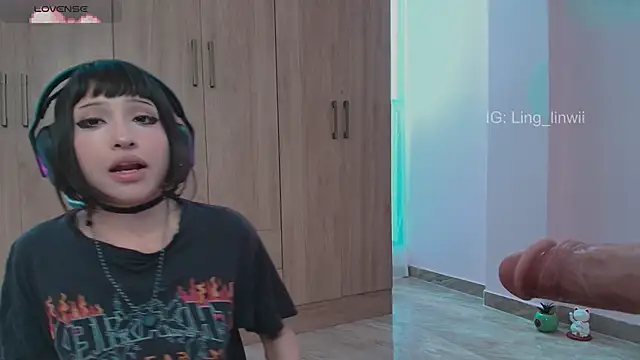 ling_meow's Live XXX Chat