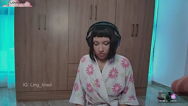 ling_meow's Live XXX Chat
