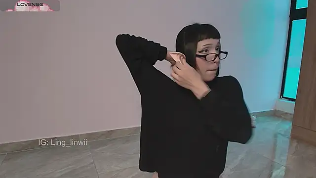 ling_meow's Live XXX Chat