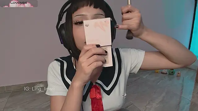 ling_meow's Webcam Show