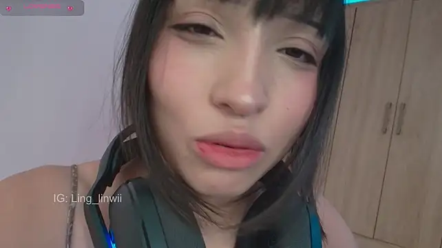 ling_meowのライブXXXチャット