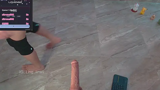 ling_meow's Live XXX Chat