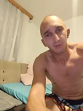 Mahmaze Pertunjukan Webcam
