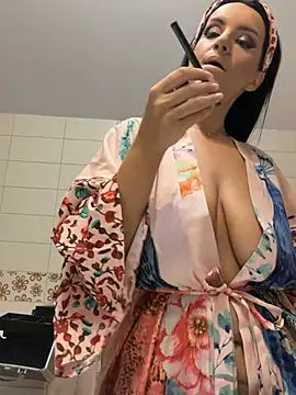 EdithQuillianのライブXXXチャット