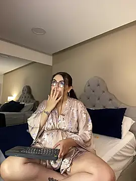 AlmaraRouge's Live XXX Chat