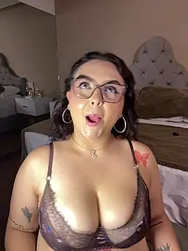 AlmaraRouge – Live XXX-chat
