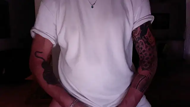 love_save_the_world Webcam show