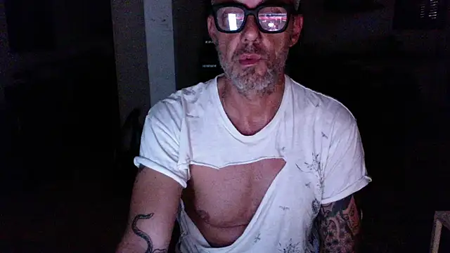 Show de love_save_the_world na webcam