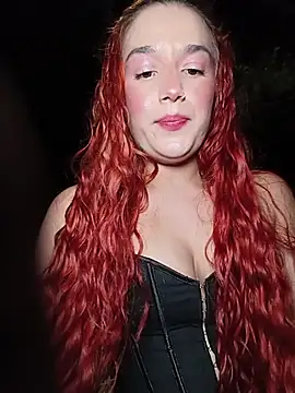 isabella_ferrer99 Adlı Modelin Web Kamerası Şovu