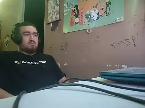 XSnowFlakeX15's Webcam Show
